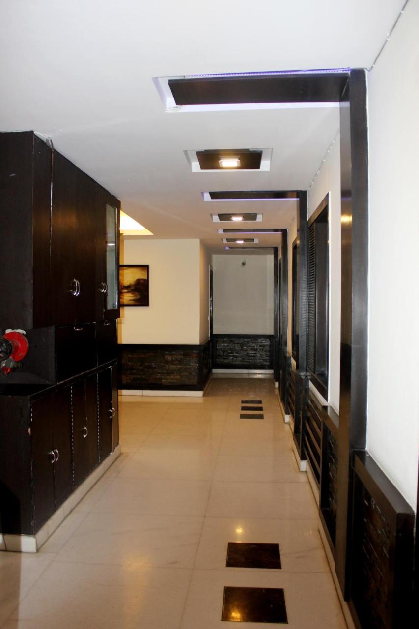 Aman Deluxe Hotel New Delhi Bagian luar foto